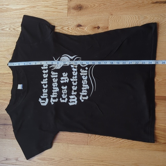 Women's Graffic Tee. "Checketh Thyself Lest Ye Wrecketh Thyself." Size Large. - Picture 5 of 6